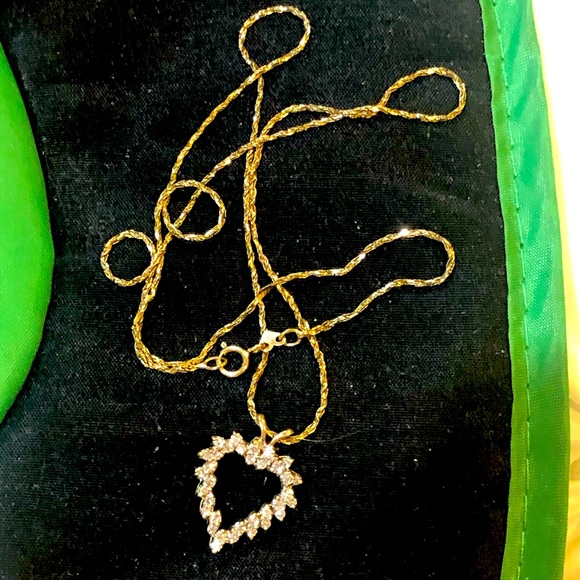 Jewelry - 14K Heart diamonds necklace